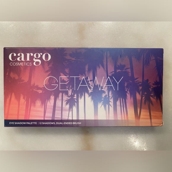 NEW Cargo Cosmetics GETAWAY 12-Pan Eye Shadow Palette - Picture 3 of 10